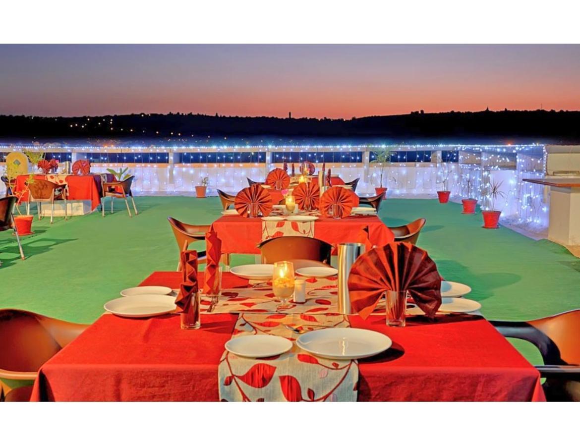 Hotel Shivam Fort View, Chittorgarh 외부 사진