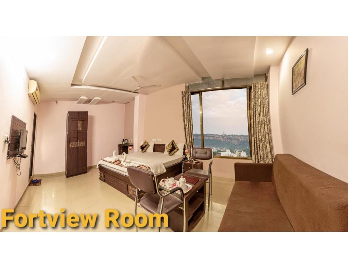 Hotel Shivam Fort View, Chittorgarh 외부 사진