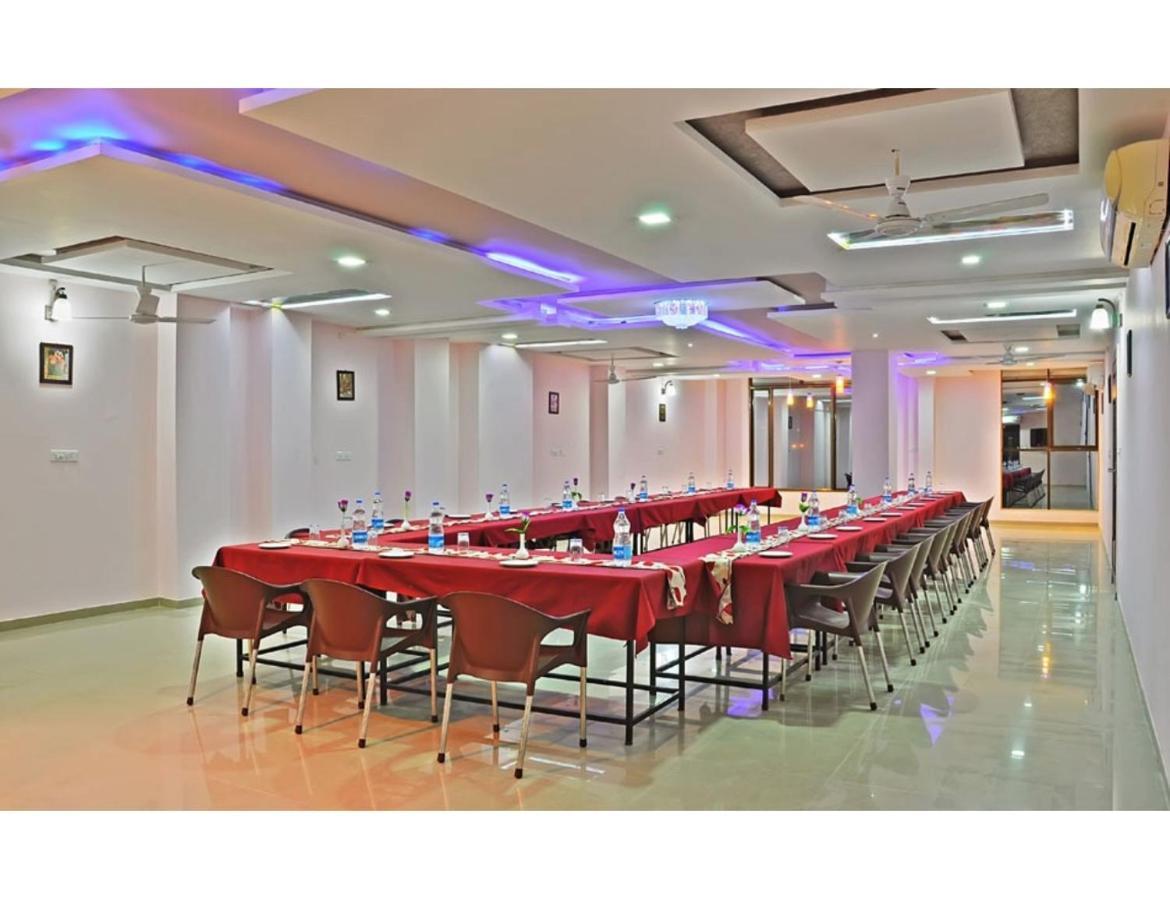 Hotel Shivam Fort View, Chittorgarh 외부 사진